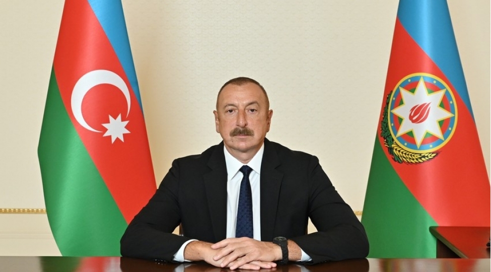 ilham-eliyev-pakistan-prezidentine-bashsagligi-verib-2