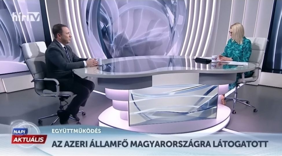 macaristan-telekanalinda-azerbaycanin-avropanin-enerji-sisteminde-rolundan-danishilib