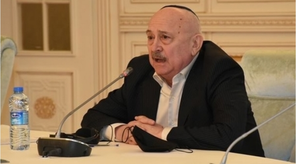aleksandr-sharovski-prezidentin-fexri-diplomu-ile-teltif-edilib