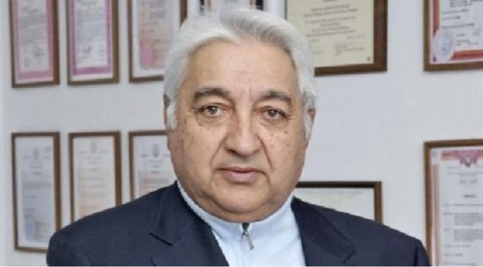 boyuk-alim-gorkemli-ziyali