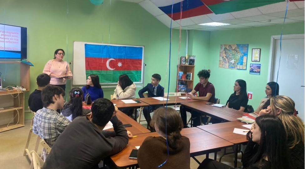 sankt-peterburqda-heftesonu-azerbaycan-mektebi-fealiyyete-bashlayib