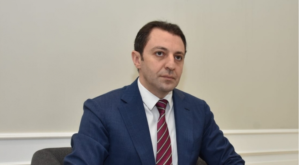 beynelxalq-edalet-mehkemesi-dunenki-qerarinda-ermenistanin-lachin-yolundaki-aksiya-ile-bagli-vesatetini-legv-edib
