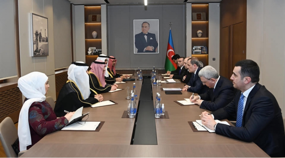 ceyhun-bayramov-seudiyye-erebistani-xarici-ishler-nazirinin-muavini-ile-gorushub