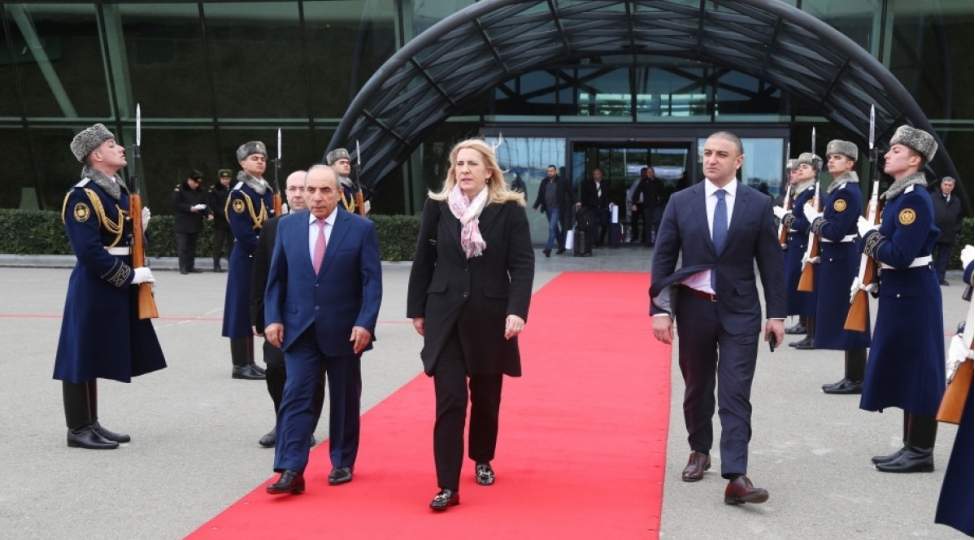 bosniya-ve-herseqovina-reyaset-heyeti-sedrinin-azerbaycana-seferi-basha-chatib
