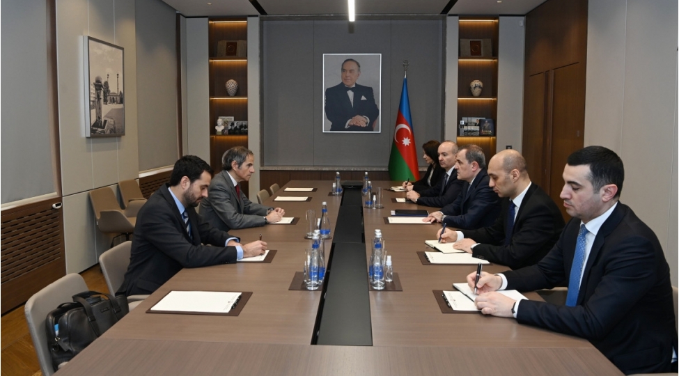 ceyhun-bayramov-qrossi-ile-metsamor-aes-in-fealiyyetini-muzakire-edib