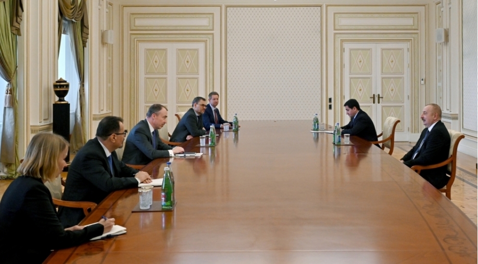 prezident-ilham-eliyev-ai-nin-cenubi-qafqaz-uzre-xususi-numayendesini-qebul-edib-yenilenib