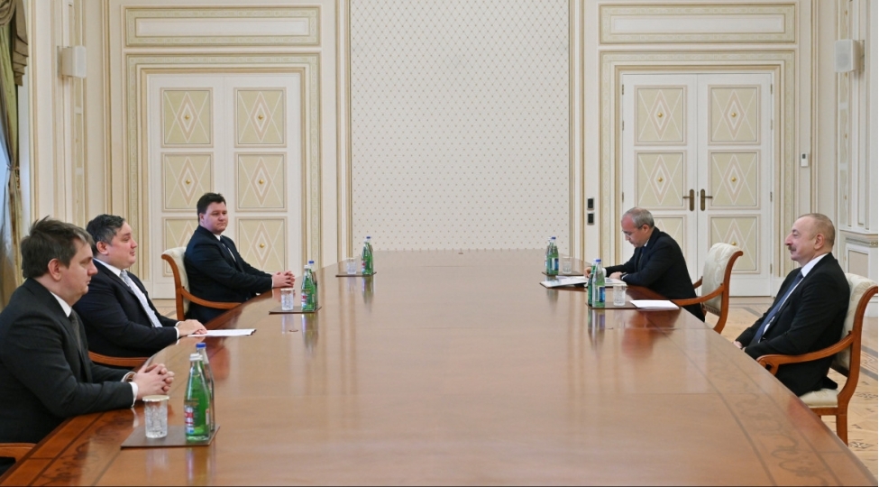 macaristan-azerbaycanin-erazi-butovluyunu-destekleyir-ve-sulhe-alternativ-gormur