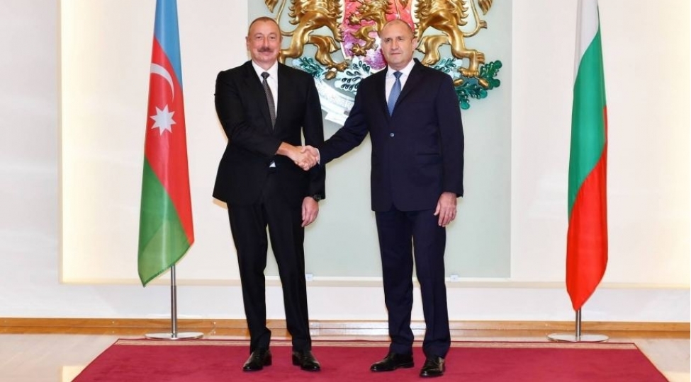 rumen-radev-prezident-ilham-eliyevi-bolqaristana-resmi-sefere-devet-edib