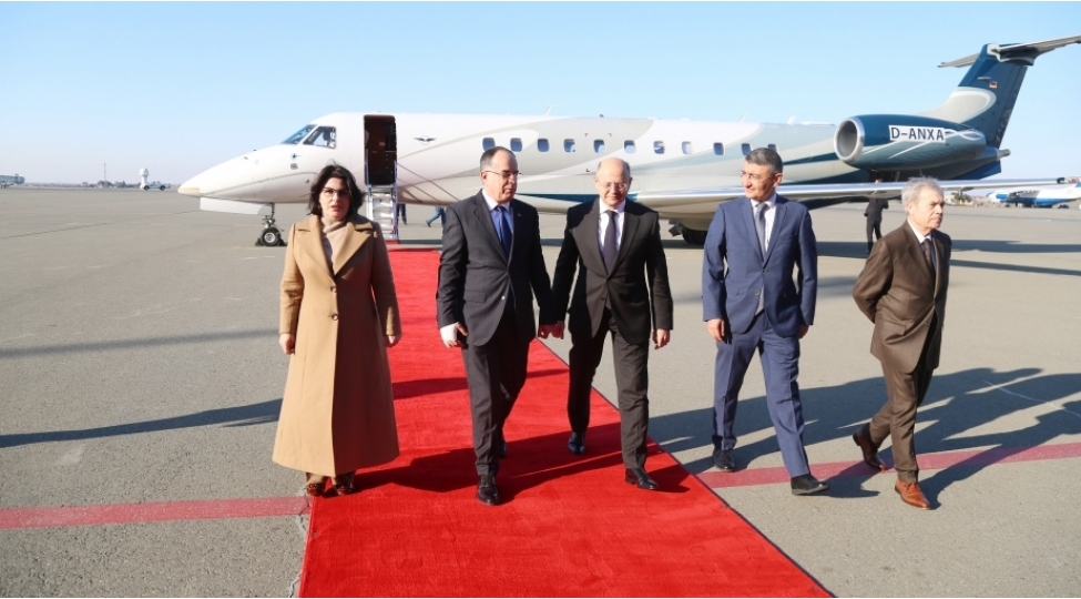 albaniya-prezidenti-bayram-beqay-azerbaycana-ishguzar-sefere-gelib