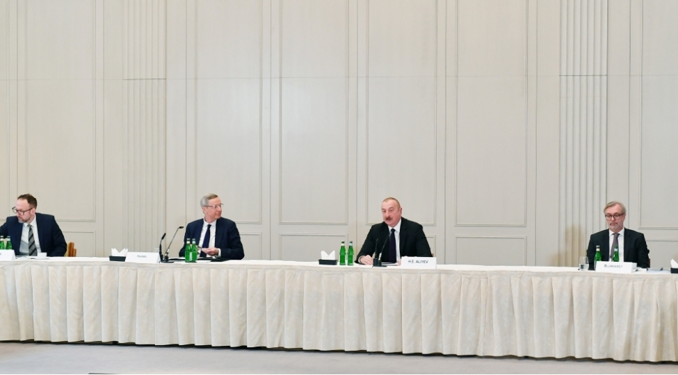 son-20-ilde-iqtisadiyyatimizin-uch-defeden-chox-artmasi-dunya-rekordu-hesab-oluna-biler-prezident