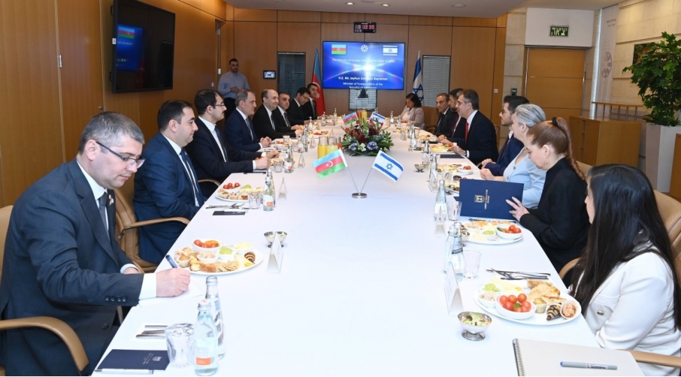 ceyhun-bayramov-israilli-hemkarini-azerbaycanin-sulh-teshebbusleri-barede-melumatlandirib
