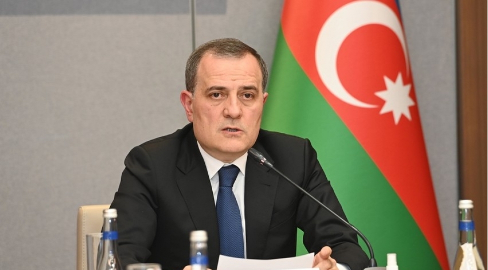 israil-shirketlerinin-agilli-sheher-konsepsiyasinin-icrasinda-emekdashliga-gosterdiyi-maragi-yuksek-qiymetlendiririk-ceyhun-bayramov