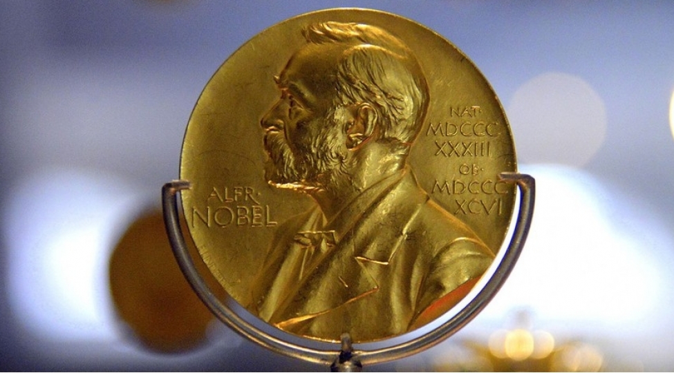 azerbaycanda-nobele-alternativ-mukafatin-tesis-edilmesi-teklif-edilib