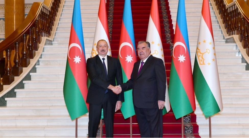 azerbaycan-ve-tacikistan-prezidentleri-metbuata-beyanatlarla-chixish-edibler
