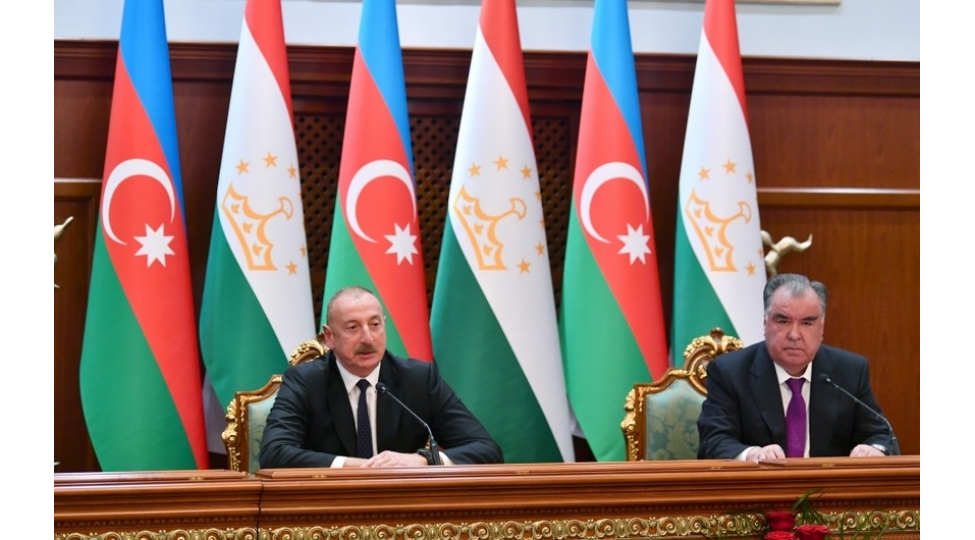 bu-gun-tacikistan-ve-azerbaycan-iki-sabit-dovletdir-prezident