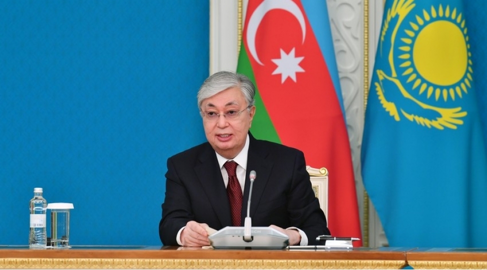 qazaxistanla-azerbaycan-arasinda-etimada-esaslanan-feal-siyasi-dialoq-yaranib-tokayev