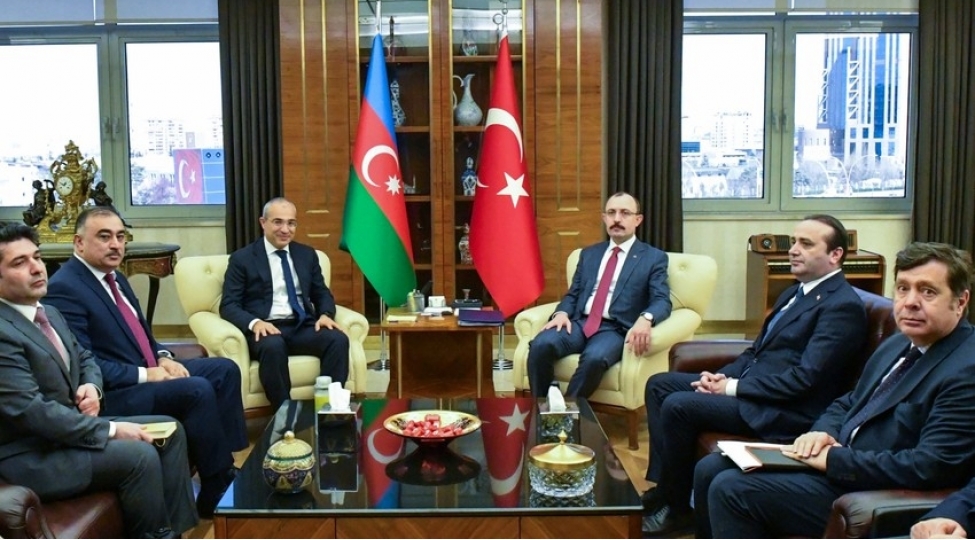 azerbaycan-ve-turkiye-birge-layihelerin-icrasini-muzakire-edib