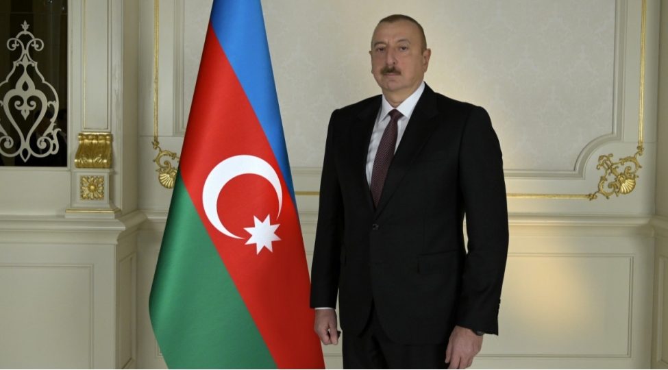 prezident-ve-birinci-xanim-salyan-rmx-nin-dogum-evinde-ve-ushaq-poliklinikasinda-yaradilan-sheraitle-tanish-olublar-2