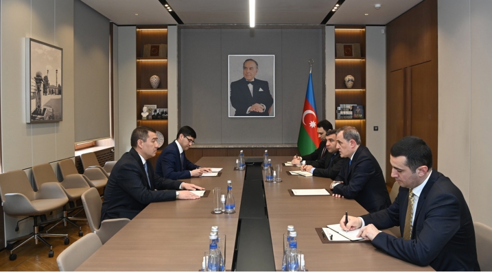 ceyhun-bayramov-qazaxistan-sefiri-ile-gorushub-2