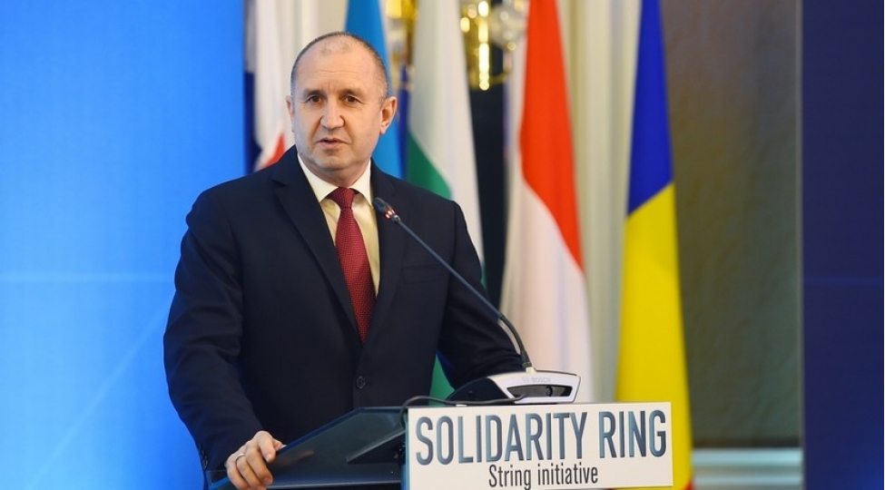 prezident-ilham-eliyev-subut-etdi-ki-azerbaycan-etibarli-terefdashdir-rumen-radev