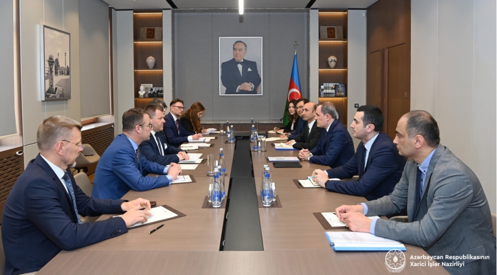 lachin-xankendi-yolunda-nbm-in-tesis-edilmesi-sheffafligi-ve-tehlukesizliyi-temin-edecek