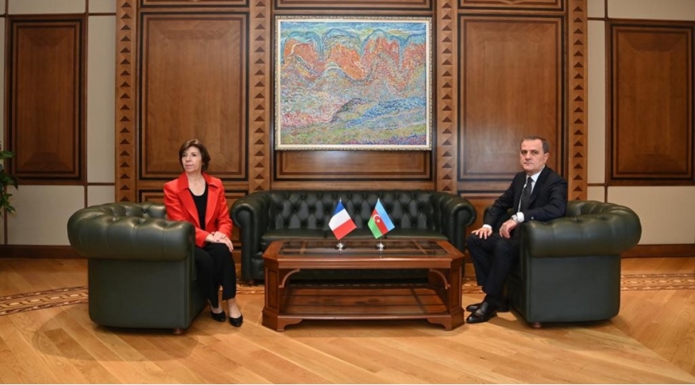 azerbaycan-ve-fransa-xin-rehberlerinin-tekbetek-gorushu-kechirilir-yenilenib