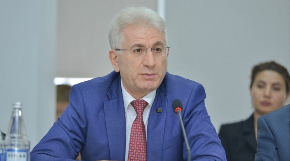 respublikada-elmi-arashdirmalarin-tetbiqi-seviyyesi-bizi-qane-etmir-bextiyar-eliyev