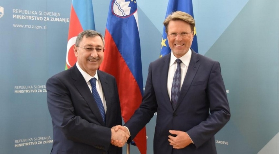 azerbaycan-ve-sloveniya-xin-leri-arasinda-siyasi-meslehetleshmeler-kechirilib