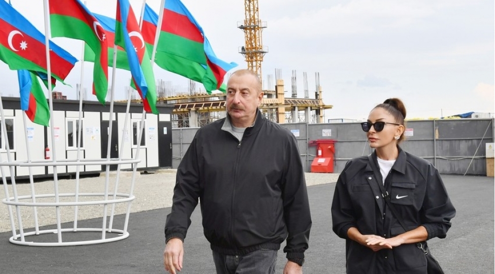 ilham-eliyev-ve-mehriban-eliyeva-xocavend-ve-fuzuli-rayonlarina-sefer-edibler-yenilenib