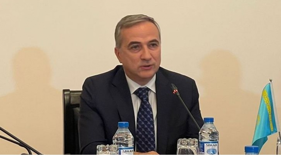 heyder-eliyevin-siyaseti-azerbaycanin-oz-kimliyini-mueyyenleshdirmeye-sherait-yaratdi-ferid-shefiyev