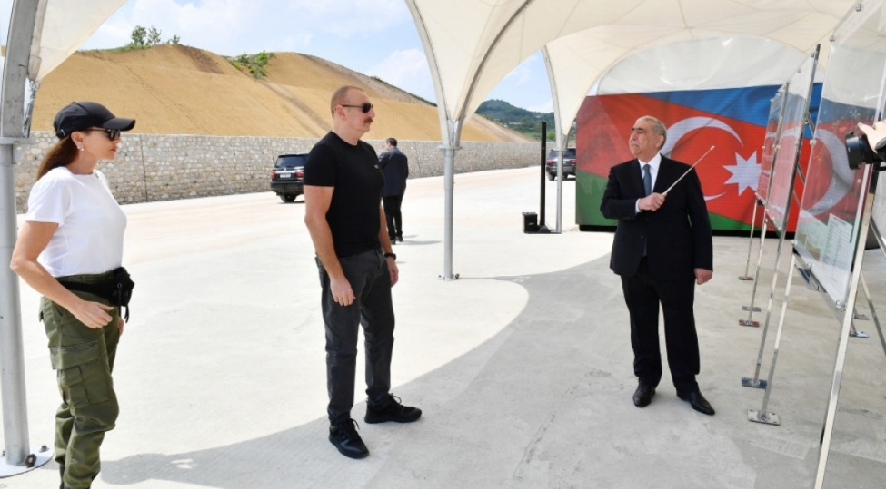 prezident-ehmedbeyli-fuzuli-shusha-yolunun-66-81-ci-km-de-gorulen-ishlerle-tanish-olub