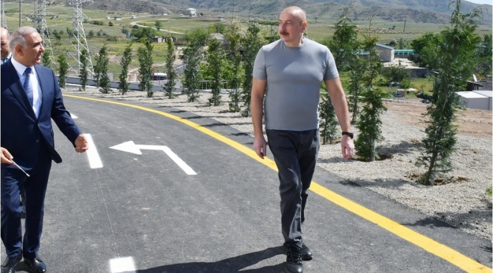 prezident-shusha-elektrik-shebekelerinin-innovativ-texnologiyalar-merkezinin-achilishini-edib