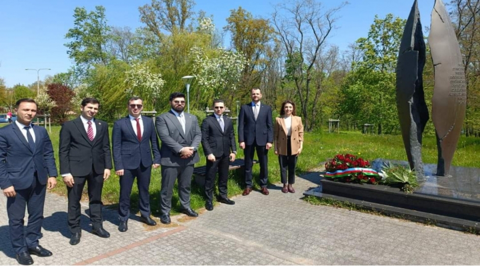 polshada-heyder-eliyevin-100-illik-yubileyi-qeyd-edilib