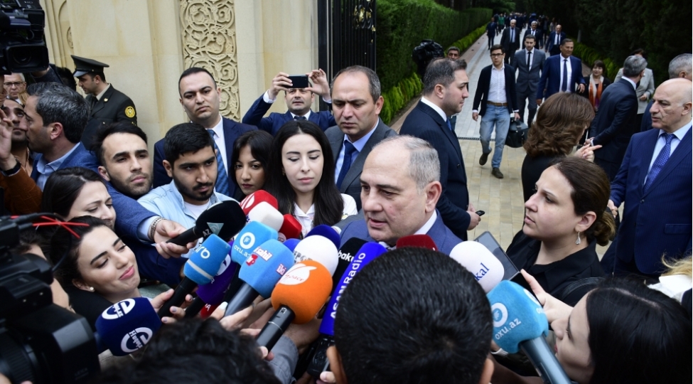 heyder-eliyev-ideyalari-azerbaycanin-milli-menevi-servetidir-tahir-budaqov