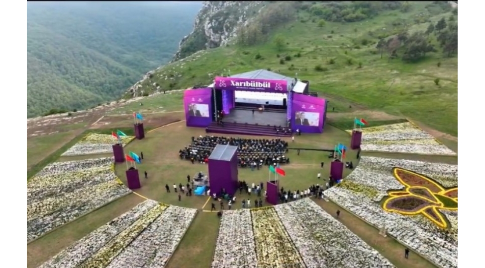 mehriban-eliyeva-xaribulbul-beynelxalq-musiqi-festivalindan-paylashim-edib