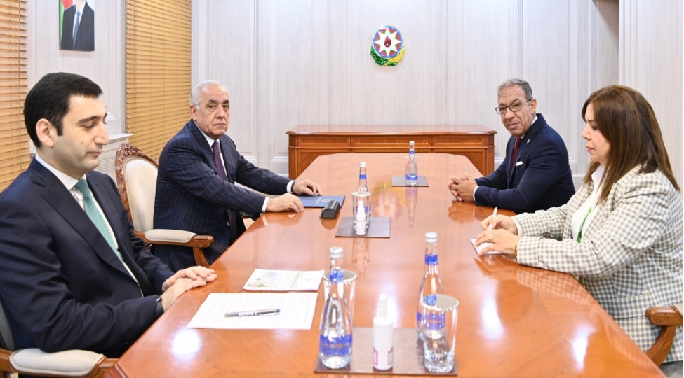 eli-esedov-parlamentlerarasi-ittifaqin-prezidenti-ile-gorushub