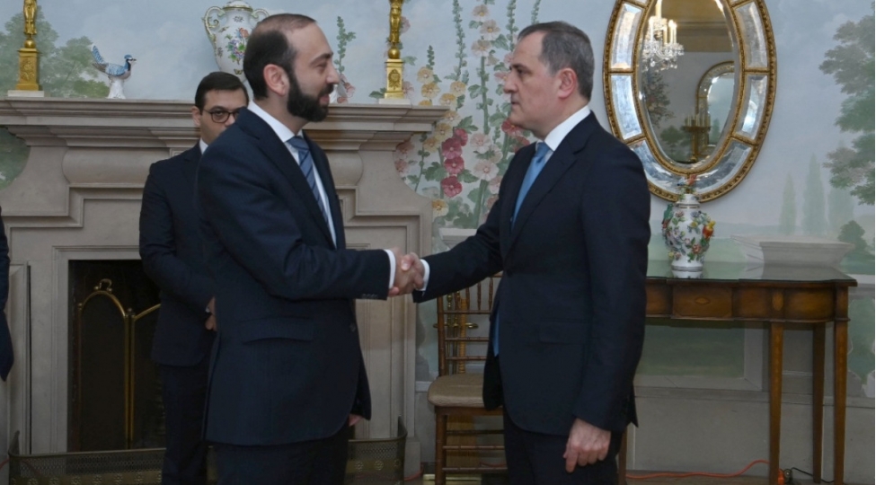 zaxarova-azerbaycan-ve-ermenistan-xin-bashchilari-mayin-19-da-moskvada-gorushecek