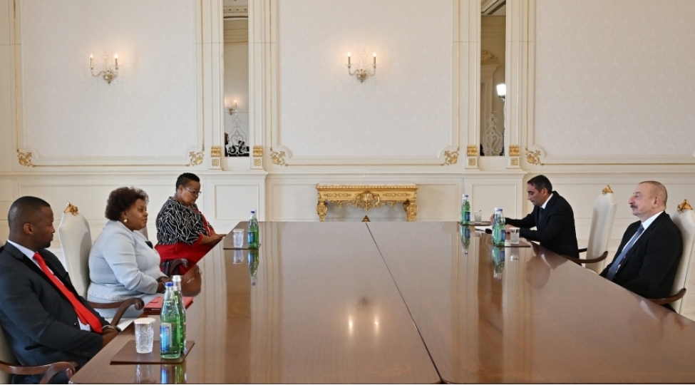 prezident-ilham-eliyev-cenubi-afrika-respublikasi-milli-assambleyasinin-sedrini-qebul-edib