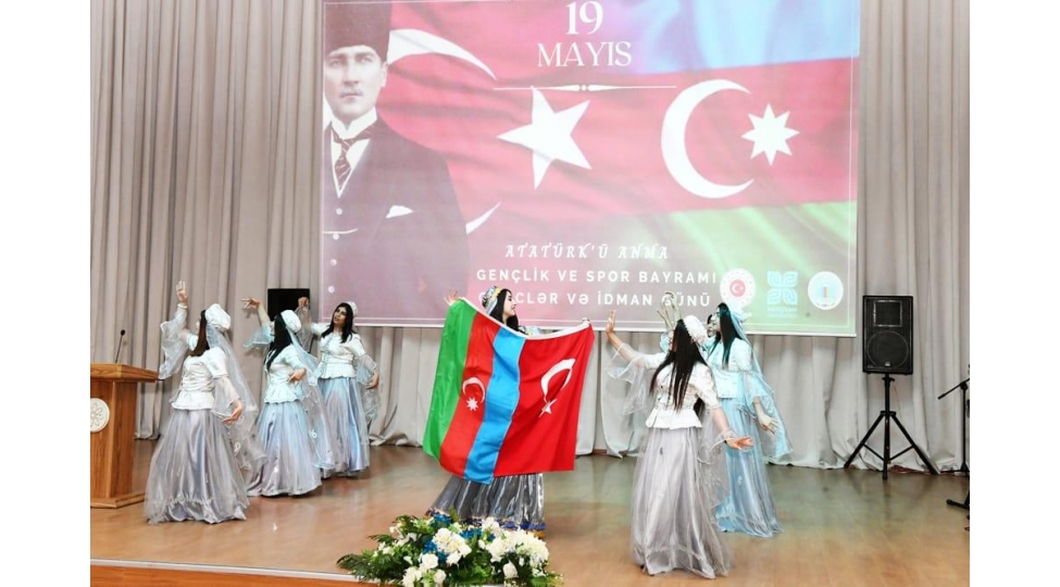 azerbaycan-turkiye-elaqeleri-olke-prezidentleri-terefinden-yukselen-xetle-inkishaf-etdirilir-bash-konsul