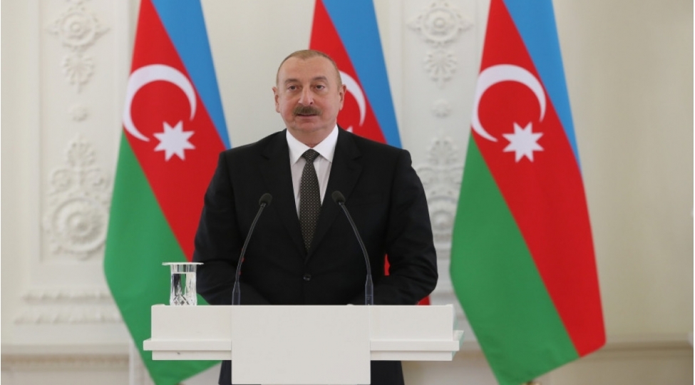 azerbaycan-tezlikle-xezer-denizindeki-en-boyuk-sahelerden-birinden-qaz-istehsalina-bashladigini-elan-edecek