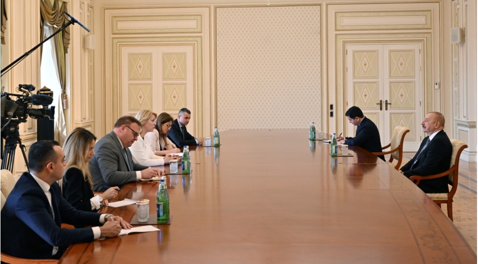 prezident-ilham-eliyev-monteneqro-parlamentinin-sedrini-qebul-edib-yenilenib