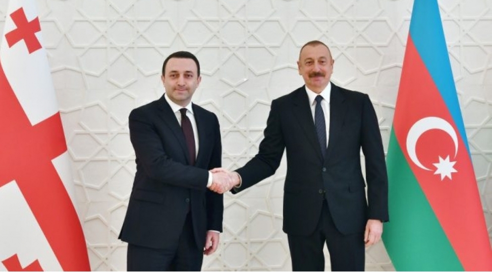 prezident-ilham-eliyev-irakli-qaribashvilini-tebrik-edib