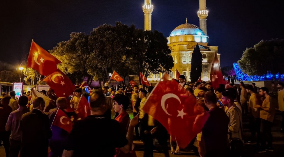 azerbaycanda-erdoganin-qelebesi-tenteneli-shekilde-qeyd-olunur