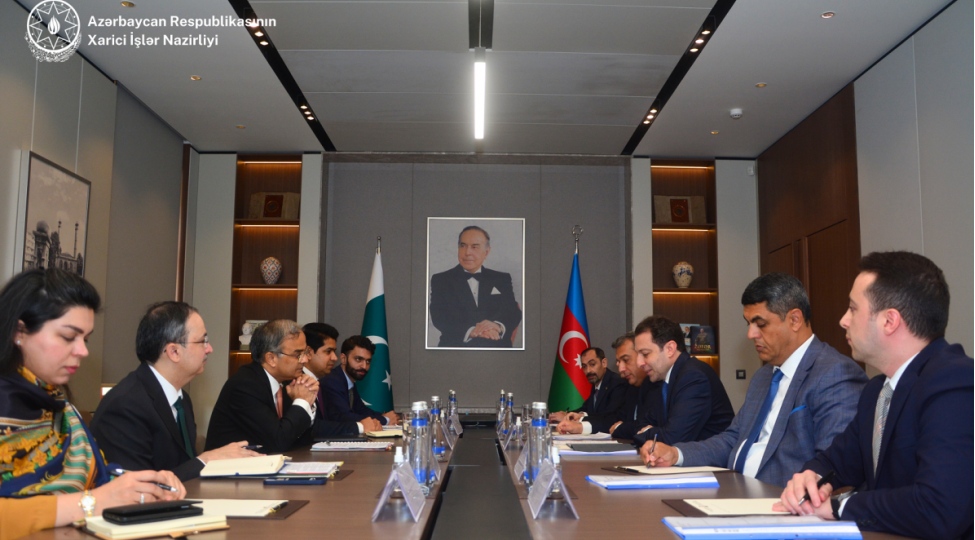 azerbaycan-ve-pakistan-xin-leri-arasinda-siyasi-meslehetleshmelerin-novbeti-raundu-kechirilib