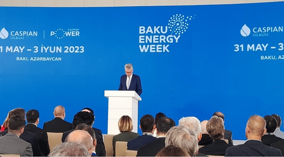 absh-azerbaycanin-regionun-enerji-tehlukesizliyine-verdiyi-tohfeni-teqdir-edir