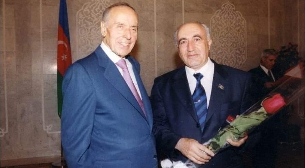 gorkemli-fizik-ve-gozel-filosof-shahlar-esgerovun-82-yashi-tamam-olub