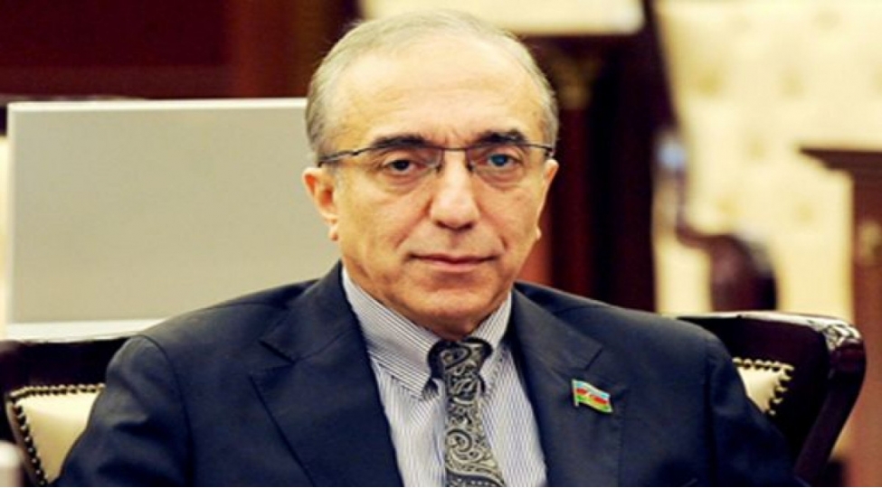 mehkeme-huquq-shurasina-yeni-uzv-teyin-edilib