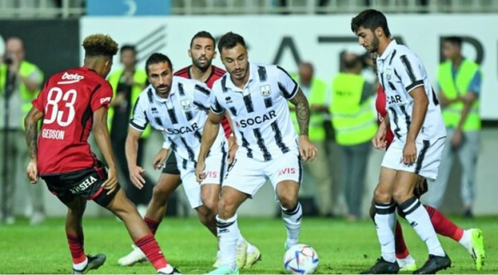 beshiktash-neftchi-oyunu-bashlayib-konfrans-liqasi