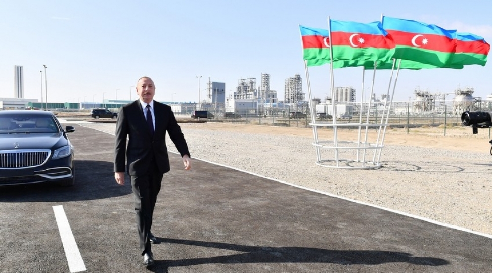 sumqayitda-azerbaycan-vanhong-ceramics-co-mmc-nin-keramik-pliteler-istehsali-muessisesinin-achilishi-olub