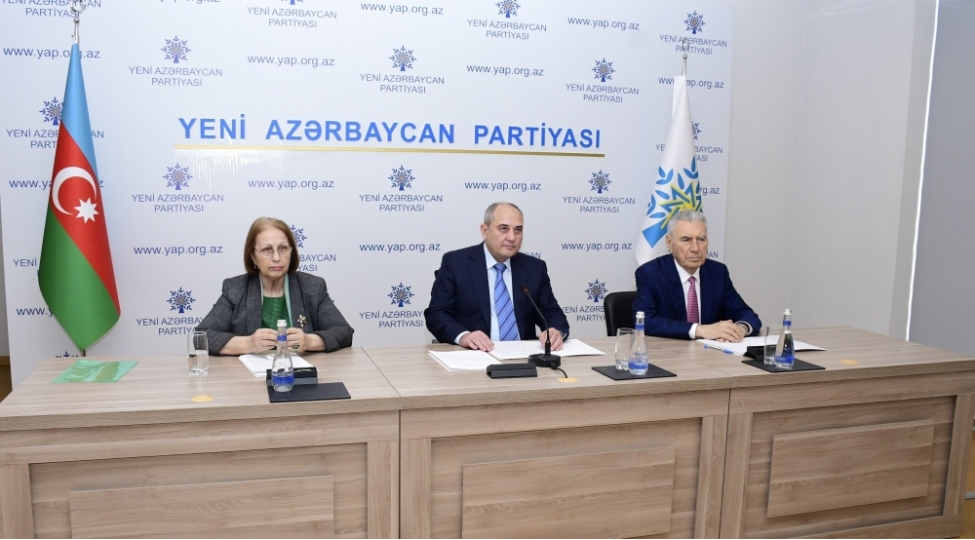 heyder-eliyev-100-musteqil-azerbaycanin-beynelxalq-munasibetler-sistemine-inteqrasiyasinda-umummilli-liderin-rolu-foto